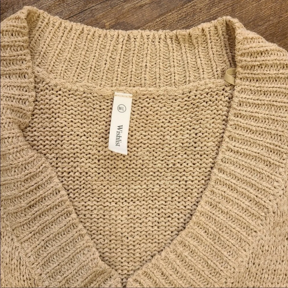 Vici | Tan V-neck Sweater Size M/L - Picture 4 of 7